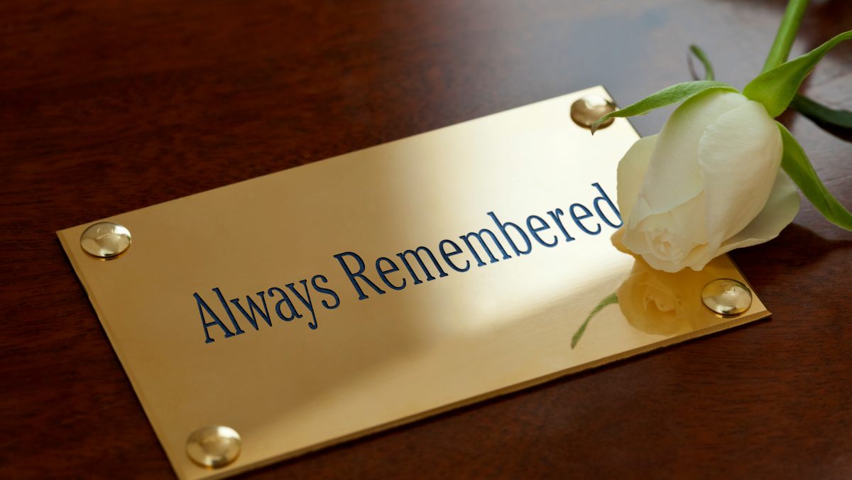 Guide to Memorial Gifts in 2023 FanerySue Fanery Sue