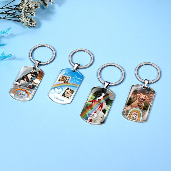 pet engraved keychain