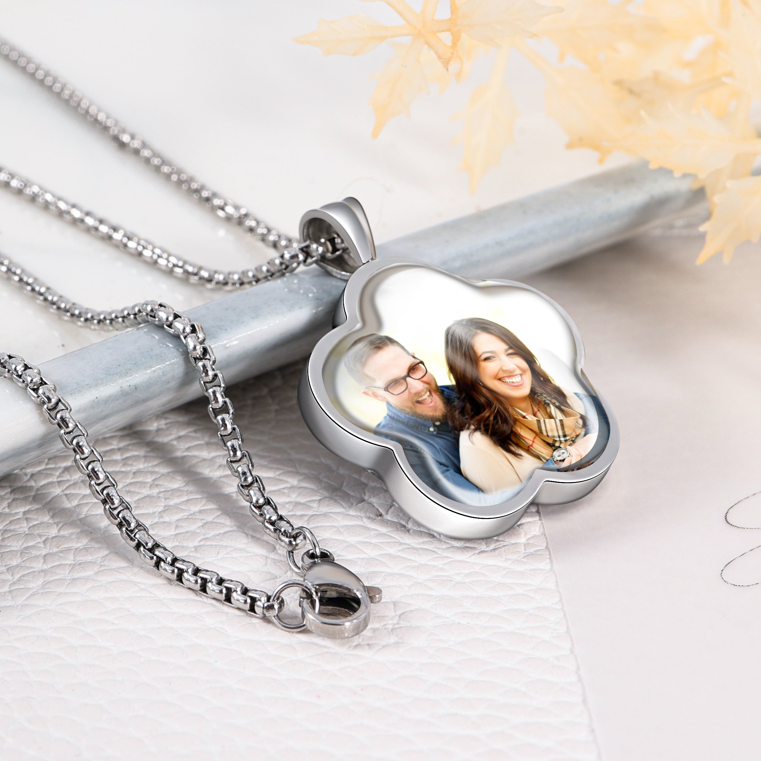 personalized picture necklace