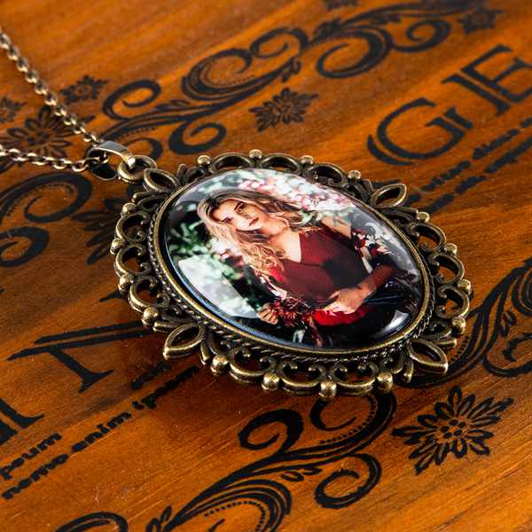 customized picture necklace