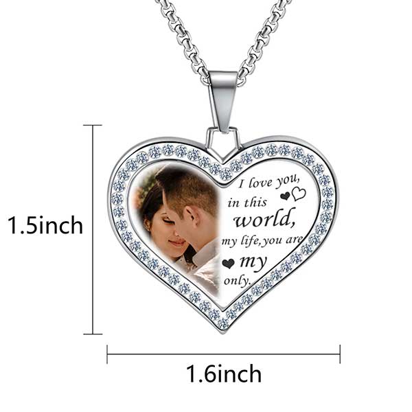 heart necklace with picture inside dimension