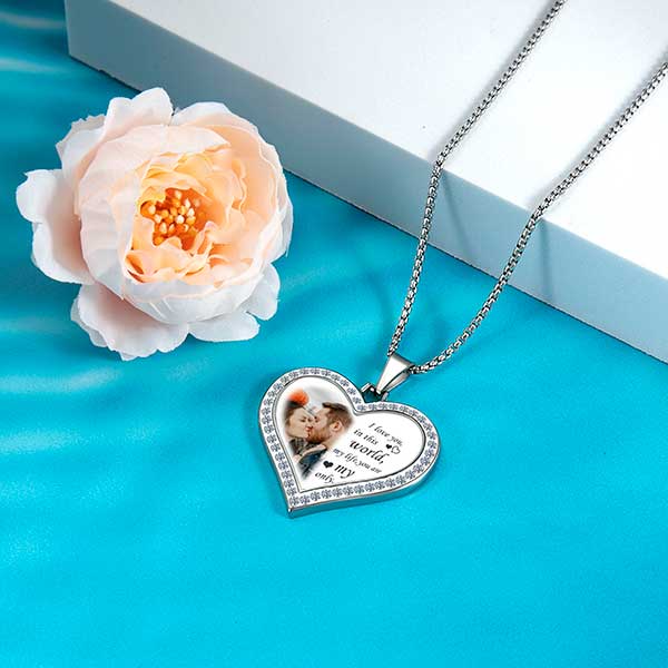 heart necklace with picture inside