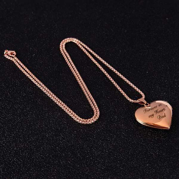 necklace heart locket