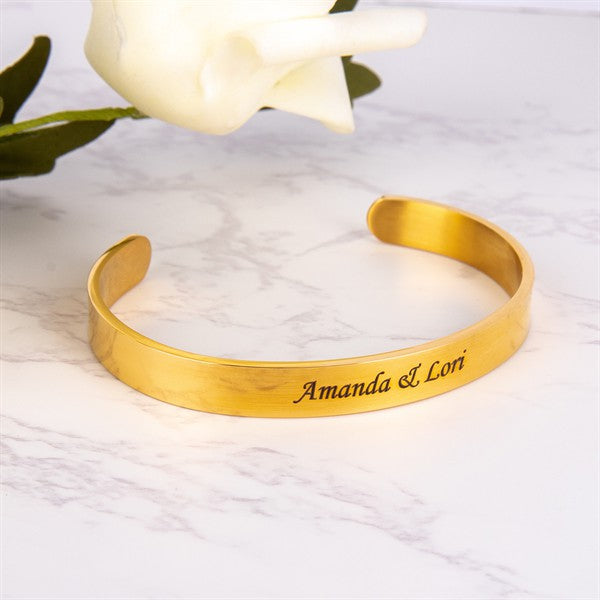 custom name bracelets