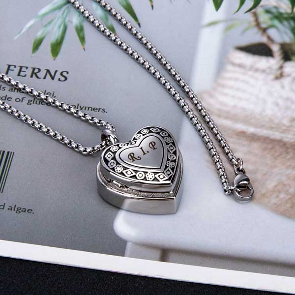 ashes urn necklace